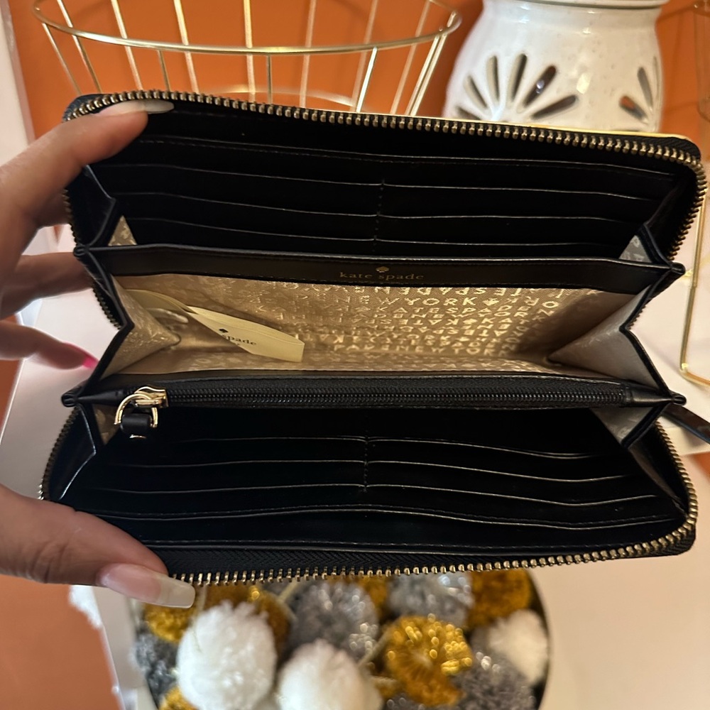 KATE SPADE Penn Valley Neda Patent Leather Stripe Zip-Around Wallet(NWOT) - Picture 8 of 10